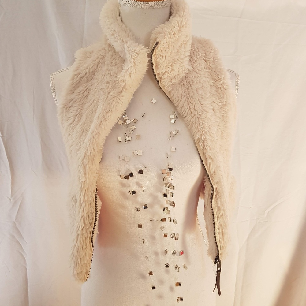 Fur Vest size 11-12 KIDS